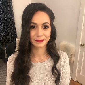 Meet your Posher, Christina